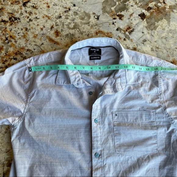 HURLEY, Short Sleeve, Button Up, Size M “Tailored Fit” - Picture 9 of 9